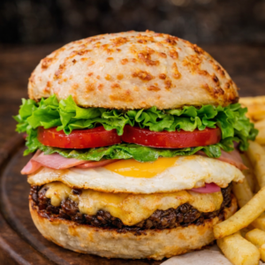 Hamburguesa Especial con Papas Fritas